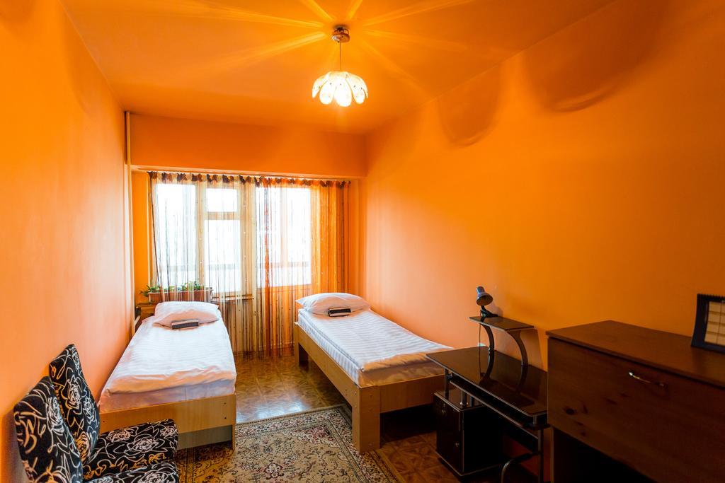 Ussr Hostel Bishkek Room photo